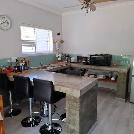 Emmaus Apartment Bloemfontein Eksteriør billede